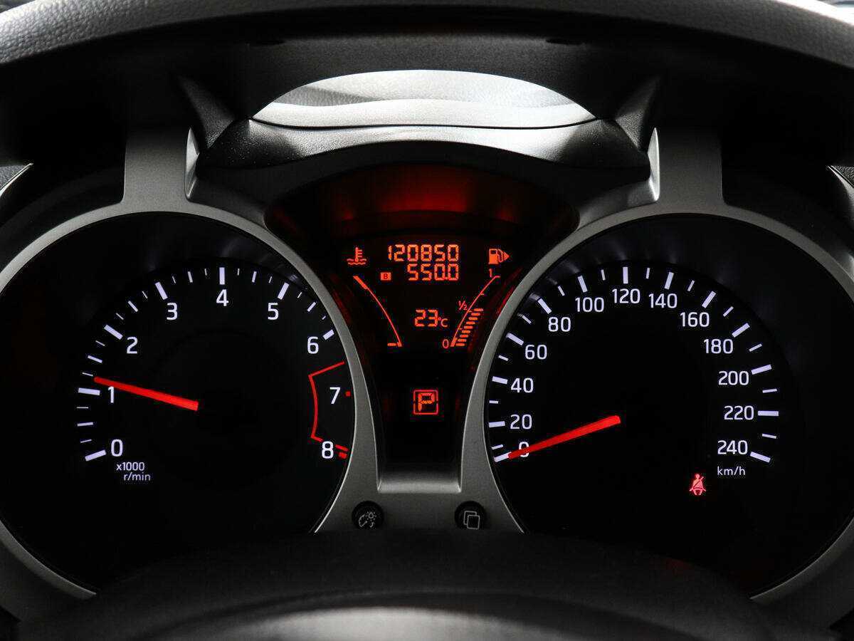 Ниссан Жук б/у, 2012, Вариатор. Фото: #6