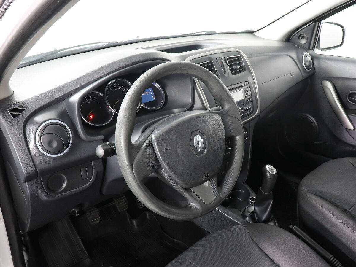 Рено Логан б/у, 2014, Механическая. Фото: #4
