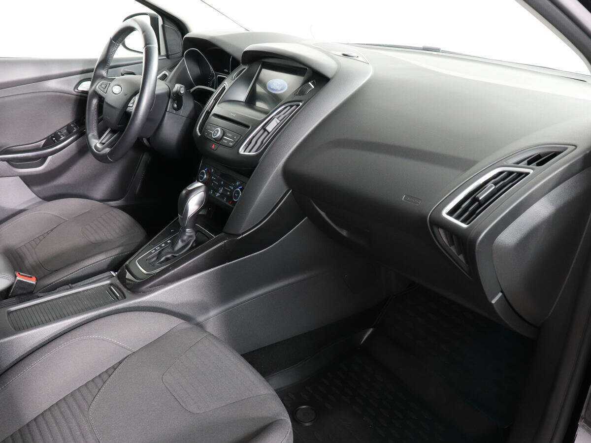 Форд Фокус б/у, 2017, Автоматическая. Фото: #9