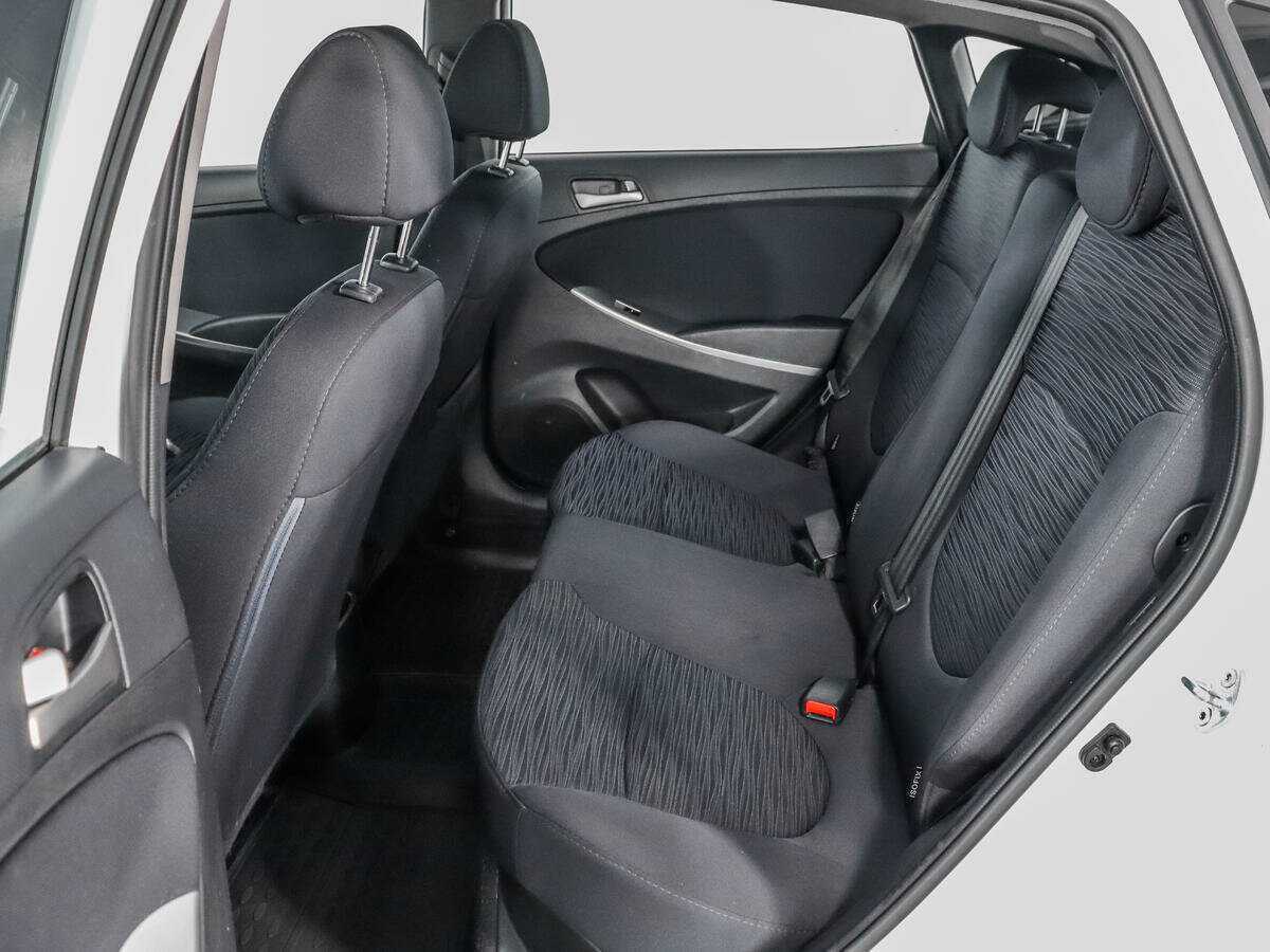 Хендай Солярис б/у, 2015, Автоматическая. Фото: #9