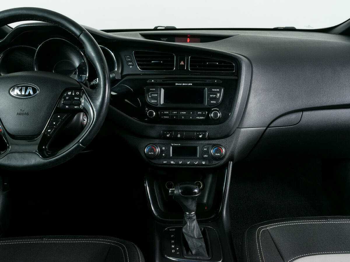 Киа Сид б/у, 2013, Автоматическая. Фото: #10