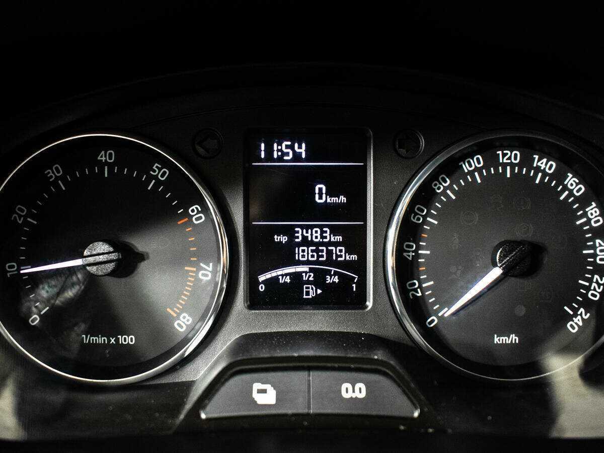 Шкода Рапид б/у, 2014, Механическая. Фото: #10