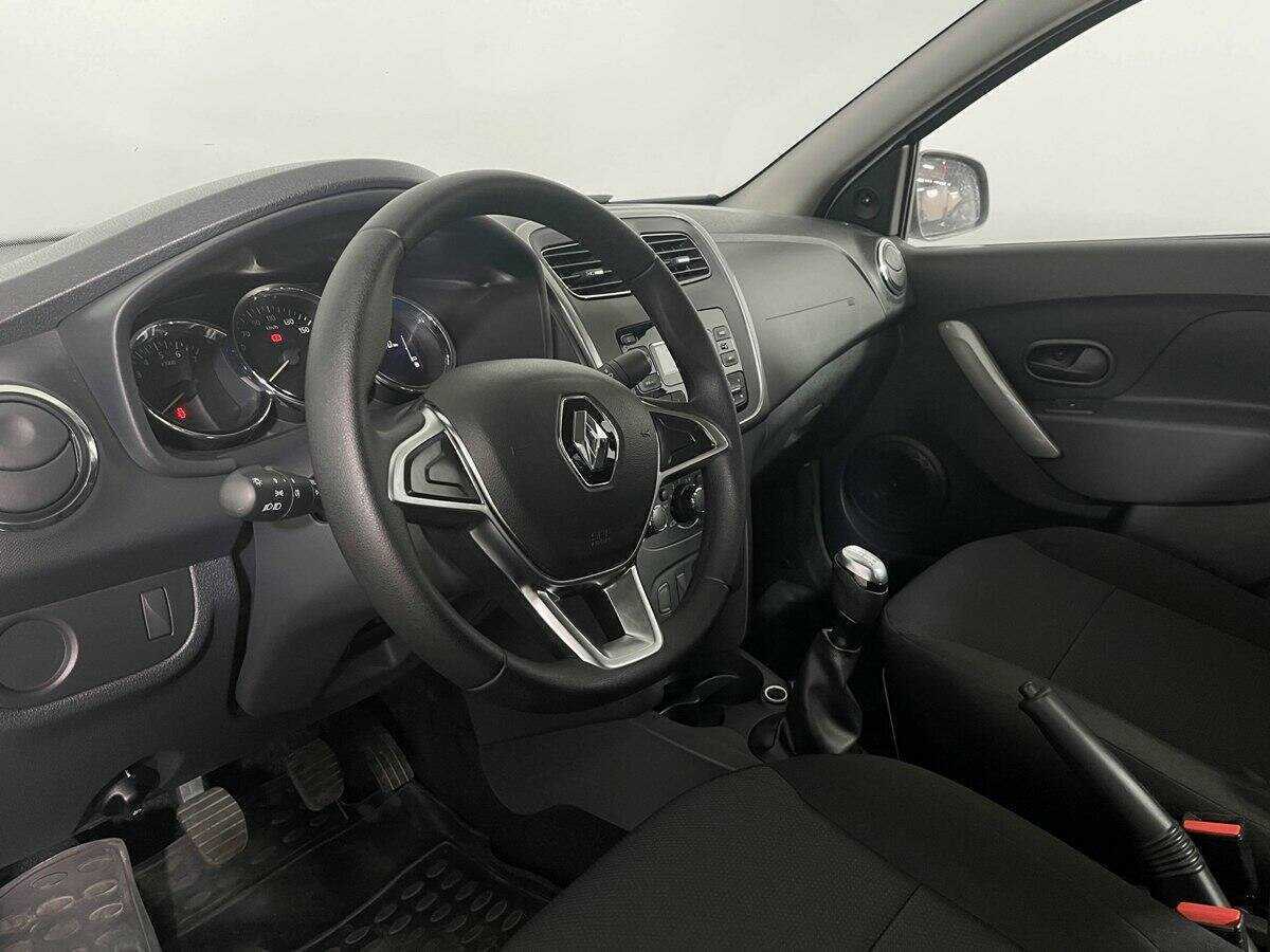 Рено Логан б/у, 2021, Механическая. Фото: #10