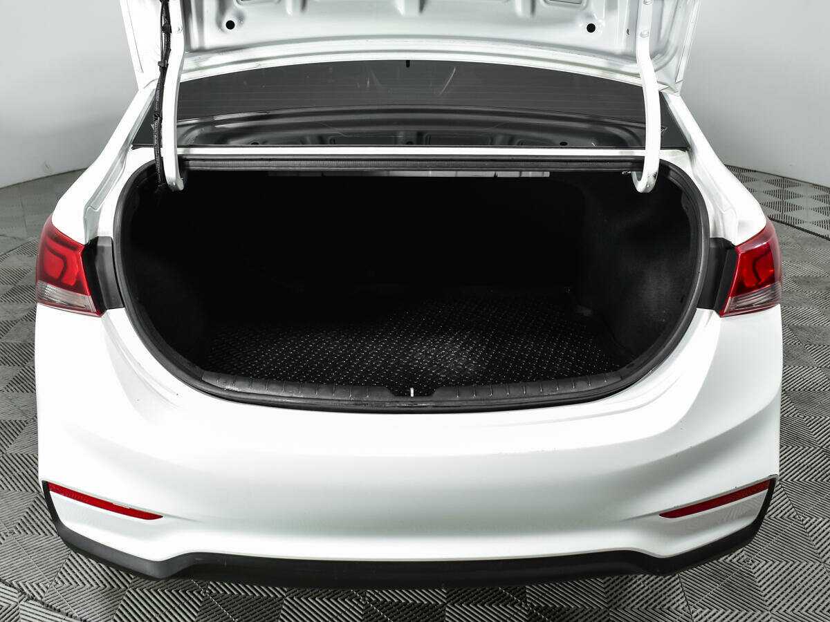 Хендай Солярис б/у, 2017, Автоматическая. Фото: #12