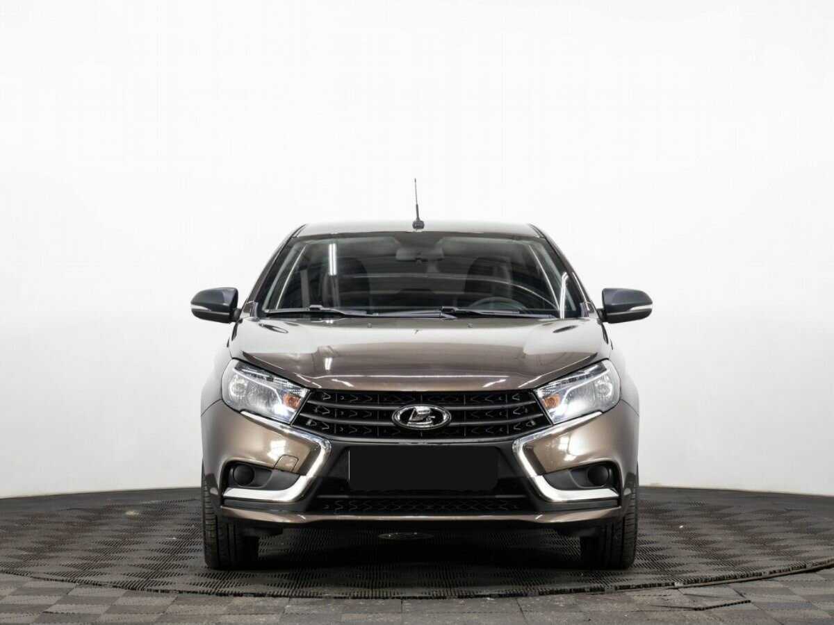 Лада (ВАЗ) Веста б/у, 2021, Механическая. Фото: #1