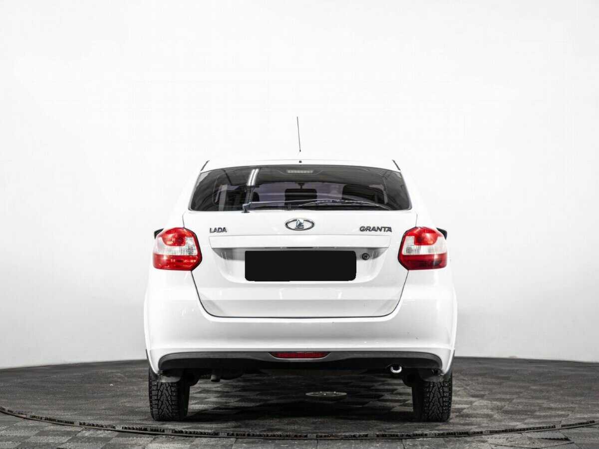 Лада (ВАЗ) Гранта б/у, 2014, Механическая. Фото: #4