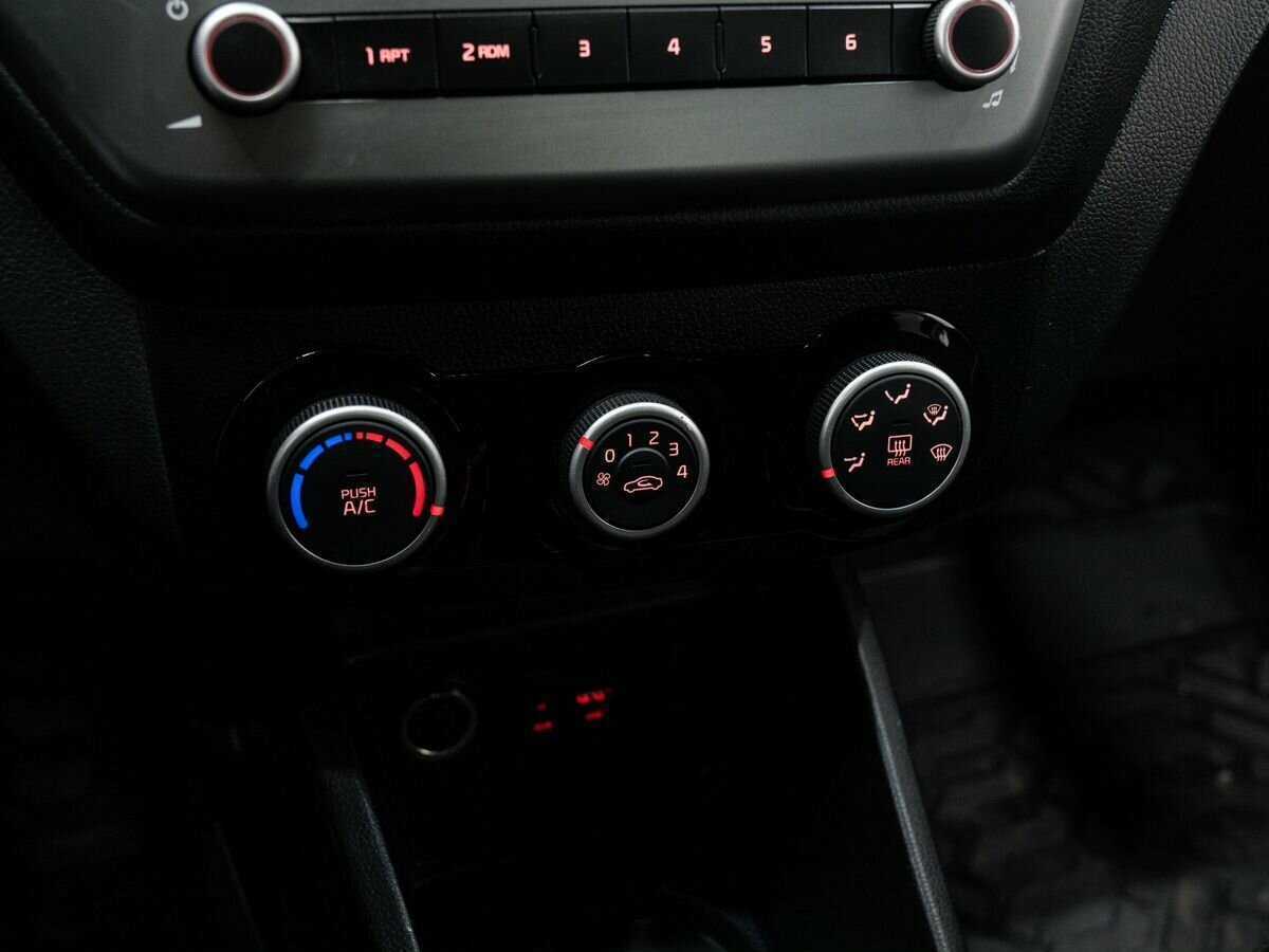 Киа Рио б/у, 2016, Механическая. Фото: #18