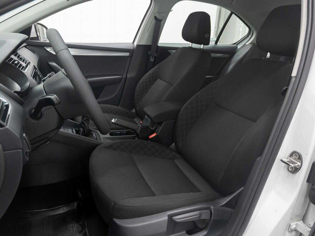 Шкода Октавия б/у, 2019, Механическая. Фото: #9