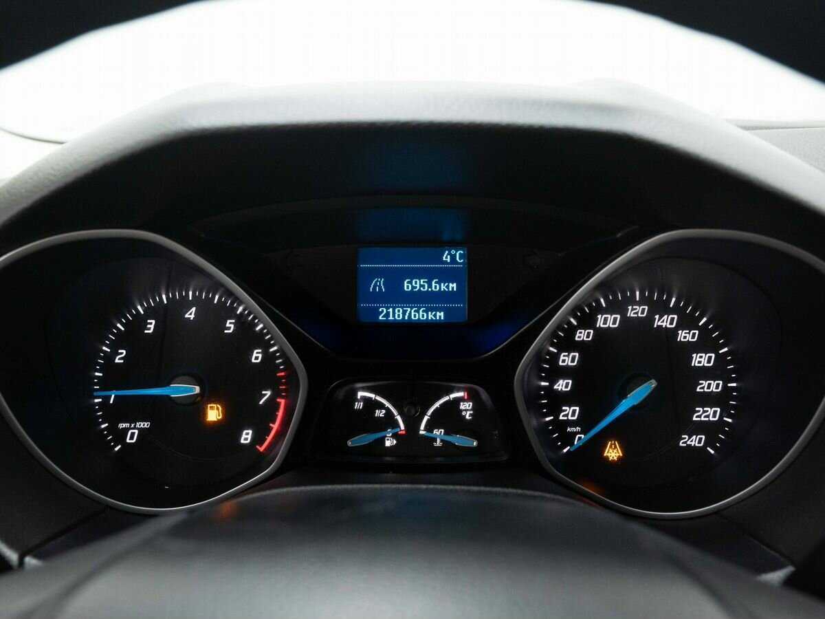 Форд Фокус б/у, 2012, Механическая. Фото: #16