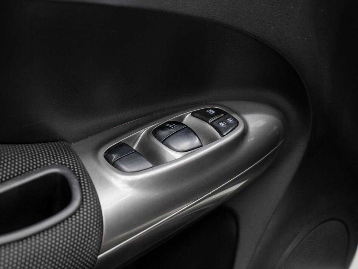 Ниссан Жук б/у, 2012, Механическая. Фото: #15