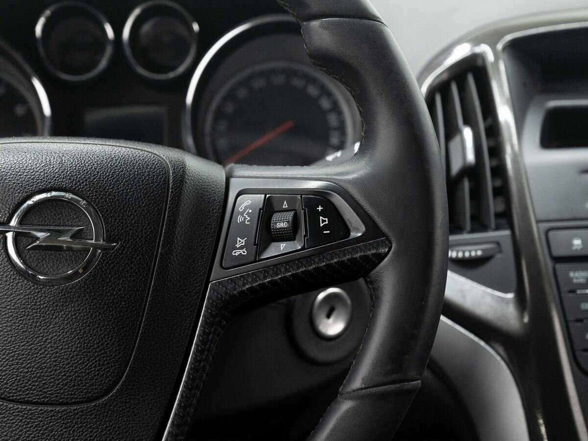 Опель Астра б/у, 2013, Механическая. Фото: #14