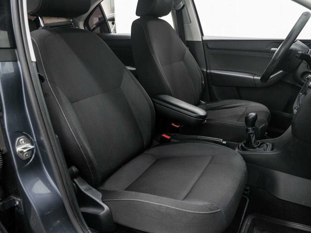 Шкода Рапид б/у, 2014, Механическая. Фото: #8