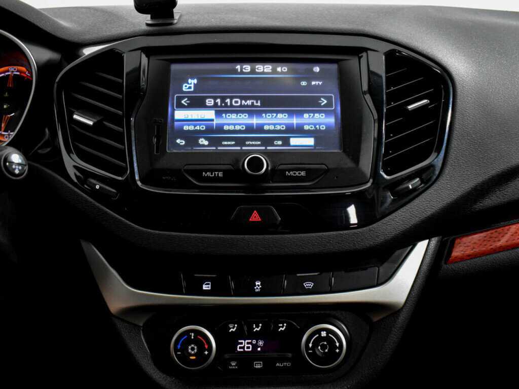 Лада (ВАЗ) Веста б/у, 2020, Вариатор. Фото: #10