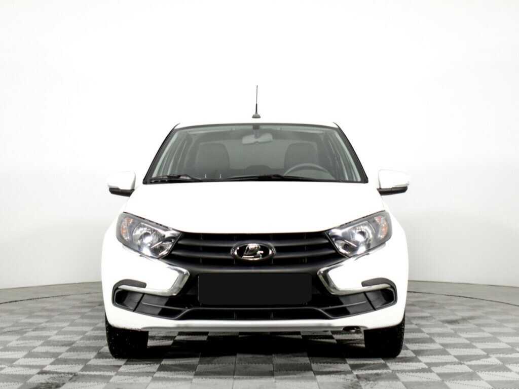 Лада (ВАЗ) Гранта б/у, 2020, Механическая. Фото: #1