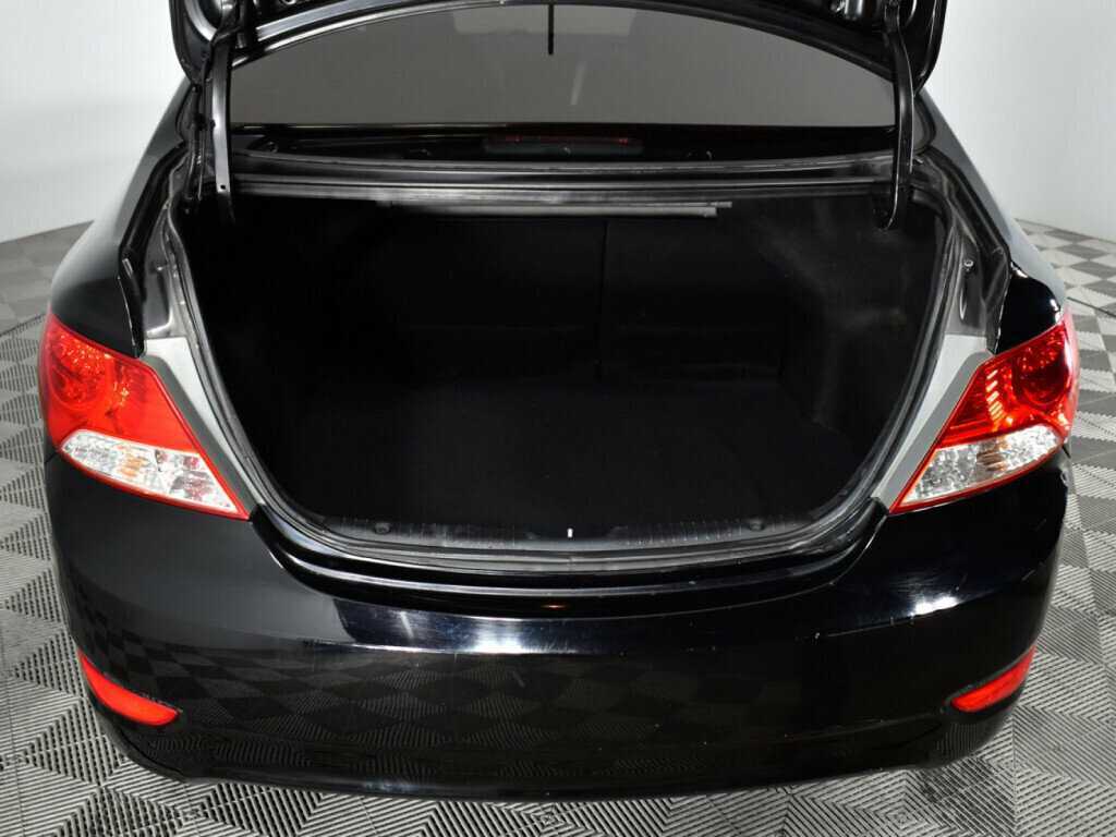 Хендай Солярис б/у, 2012, Автоматическая. Фото: #13