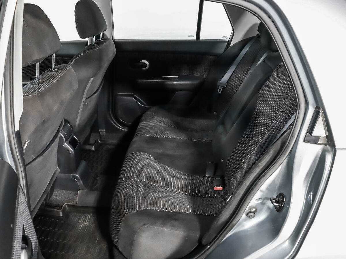 Ниссан Тиида б/у, 2012, Механическая. Фото: #9