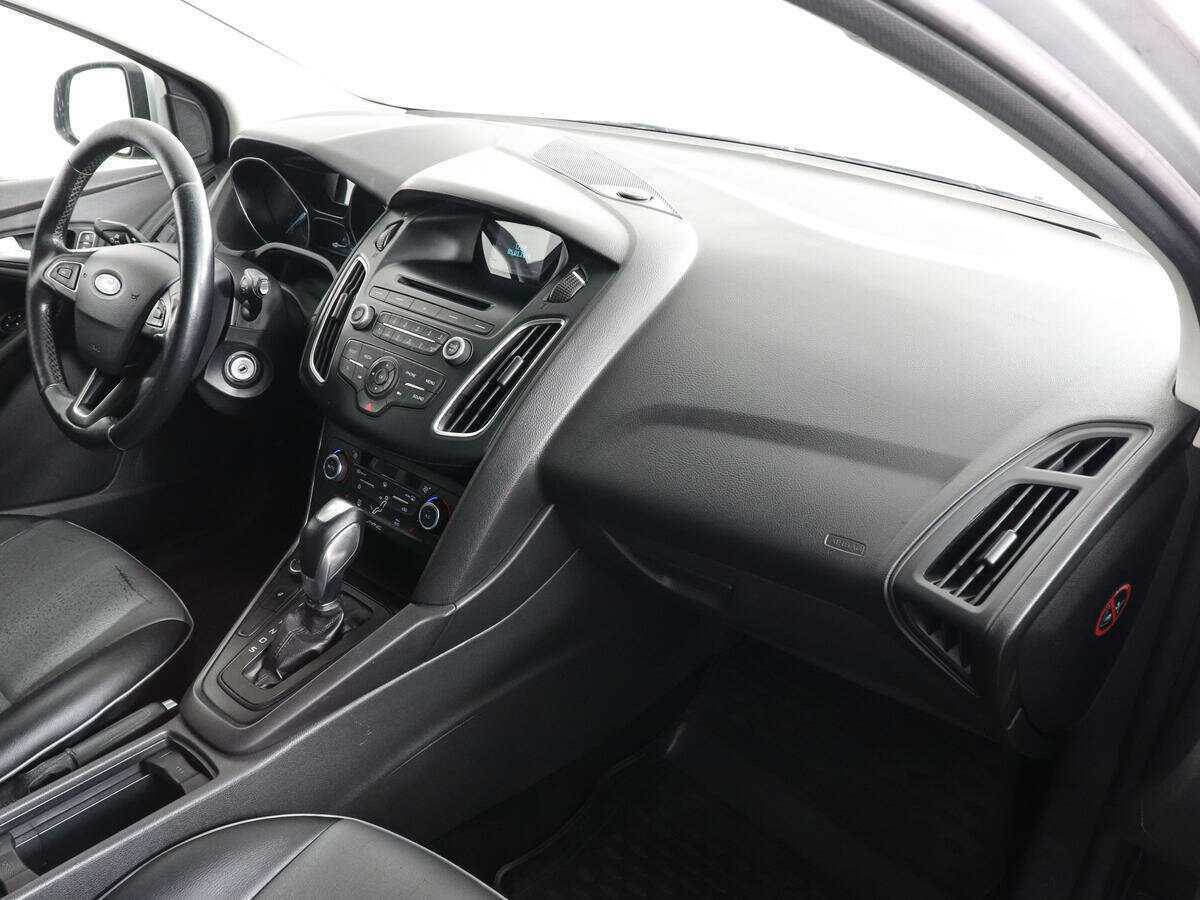 Форд Фокус б/у, 2016, Роботизированная. Фото: #5