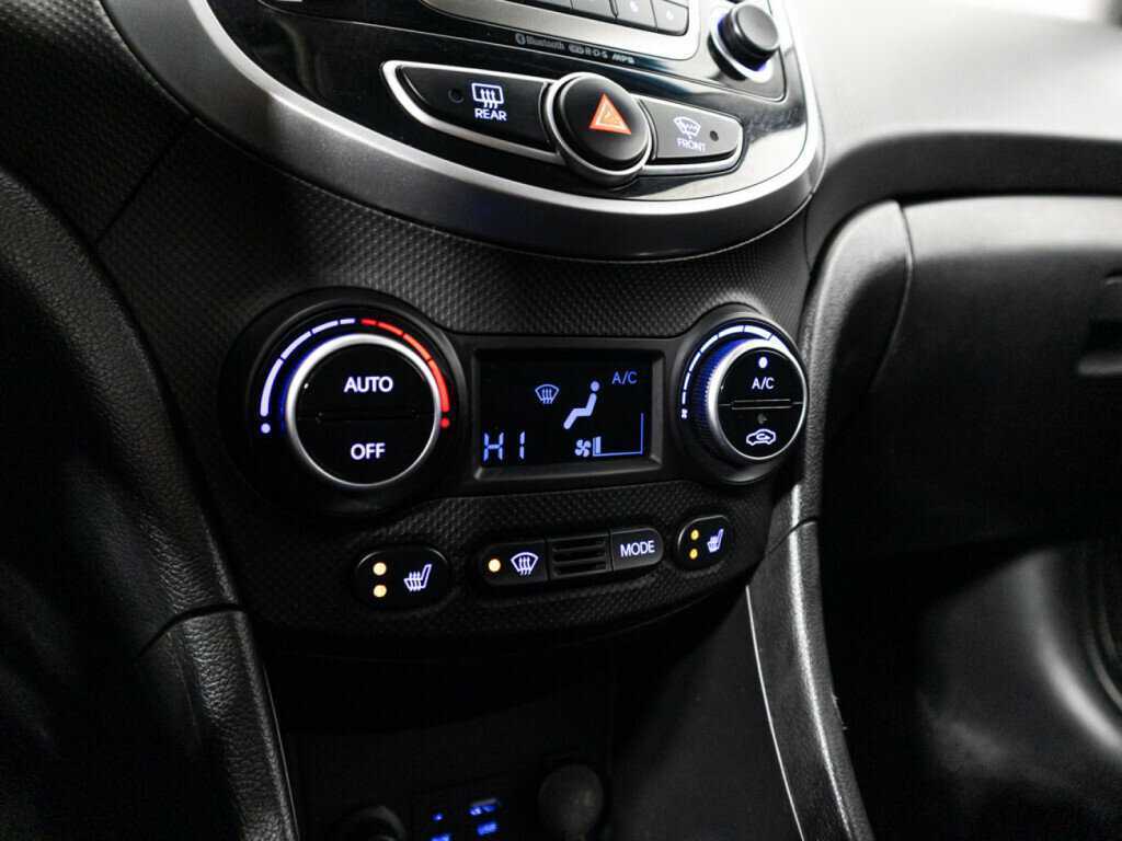 Хендай Солярис б/у, 2015, Автоматическая. Фото: #15