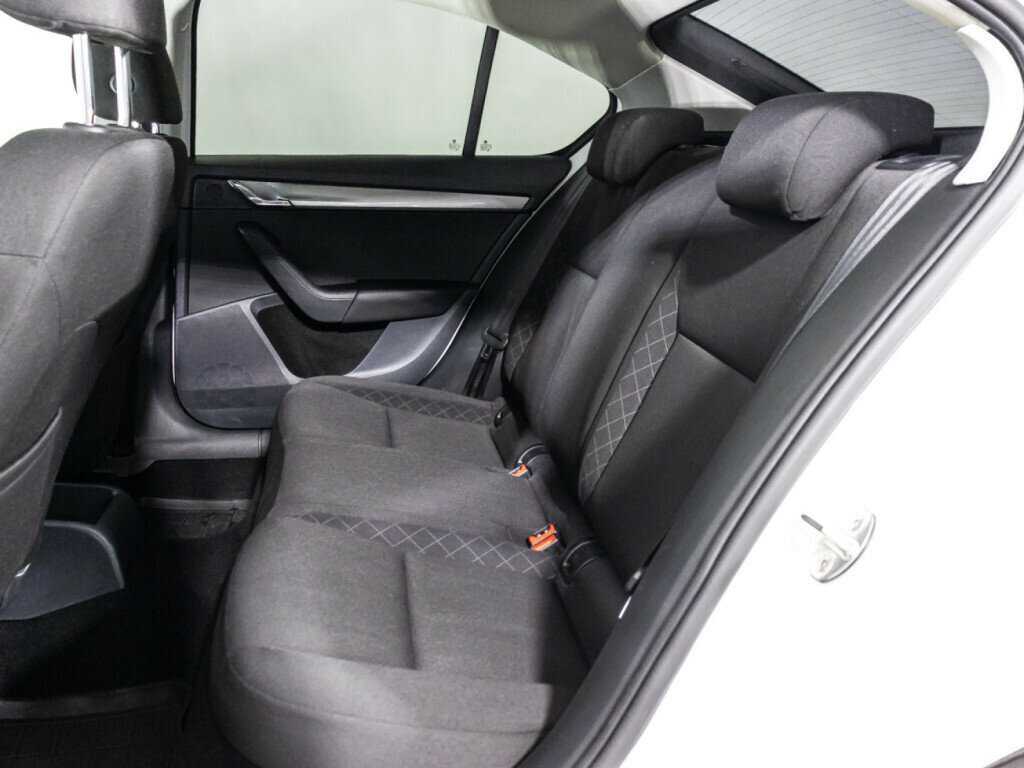 Шкода Октавия б/у, 2018, Механическая. Фото: #9