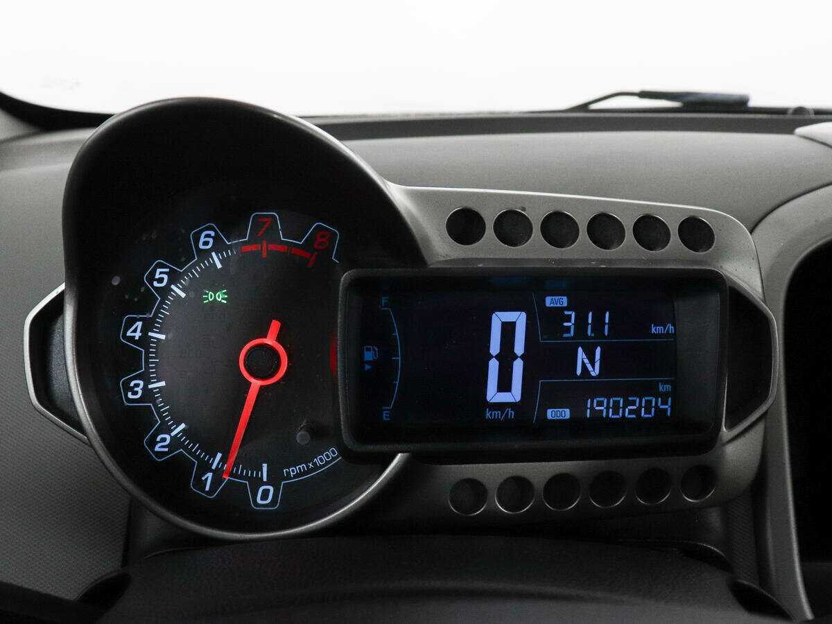 Шевроле Авео б/у, 2014, Автоматическая. Фото: #6