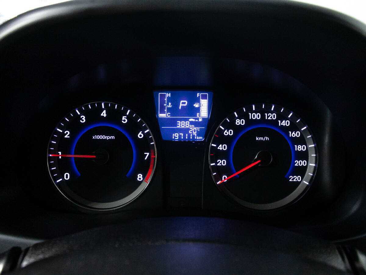 Хендай Солярис б/у, 2015, Автоматическая. Фото: #11