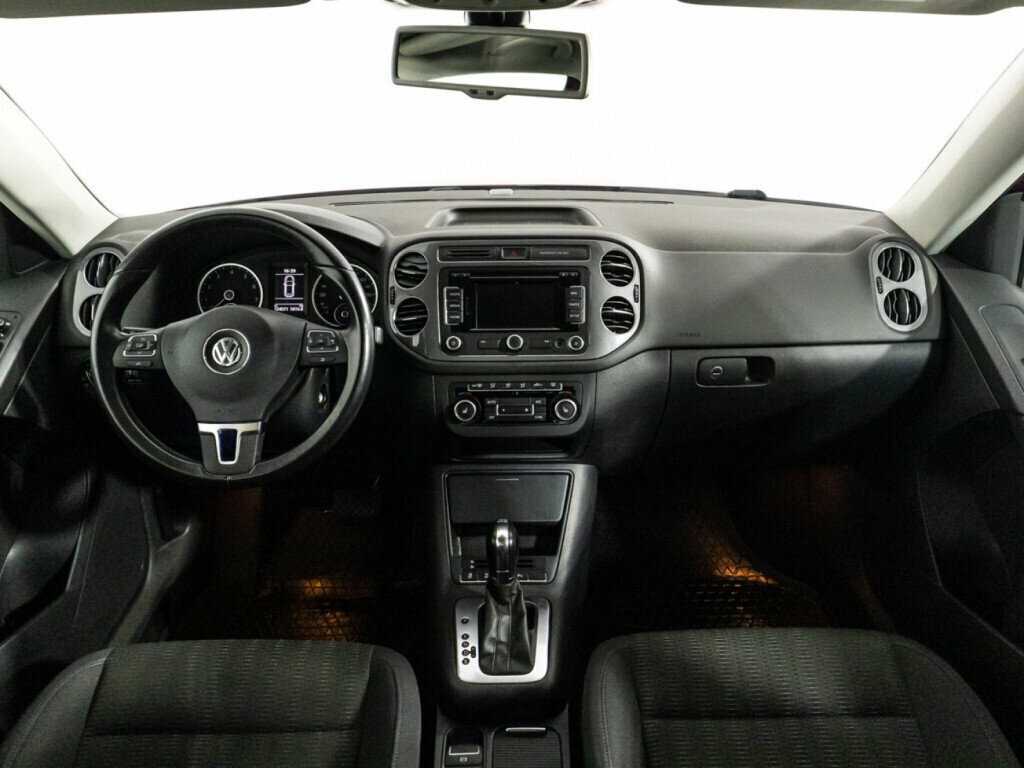 Фольксваген Тигуан б/у, 2012, Роботизированная. Фото: #12