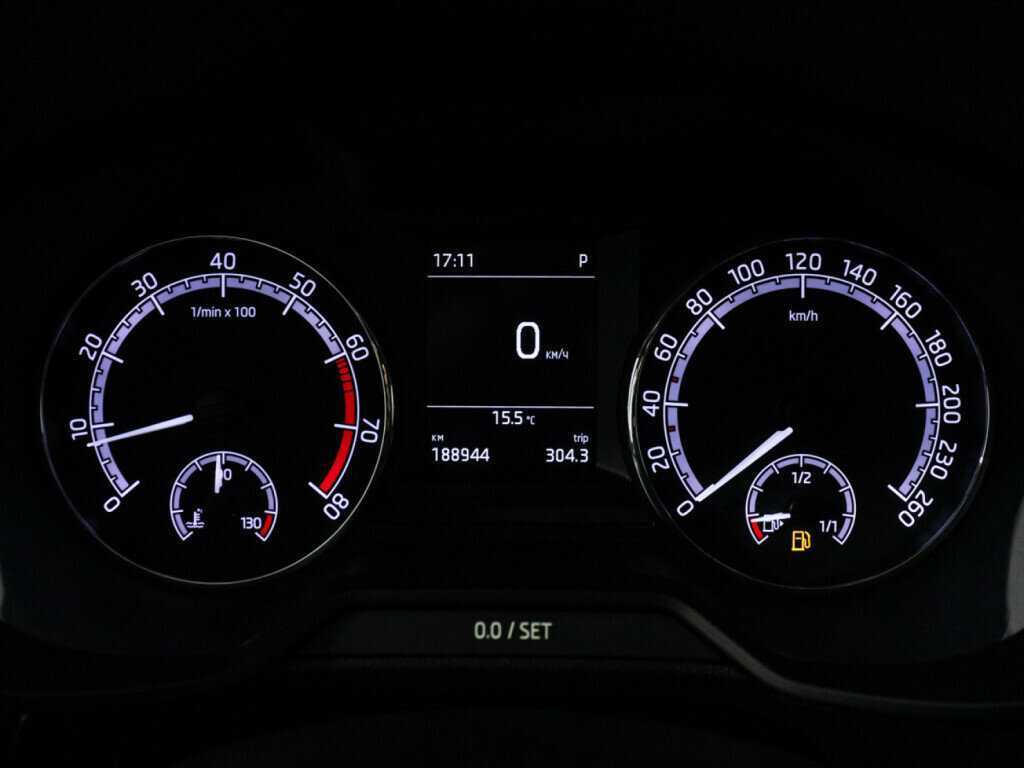 Шкода Октавия б/у, 2018, Роботизированная. Фото: #11