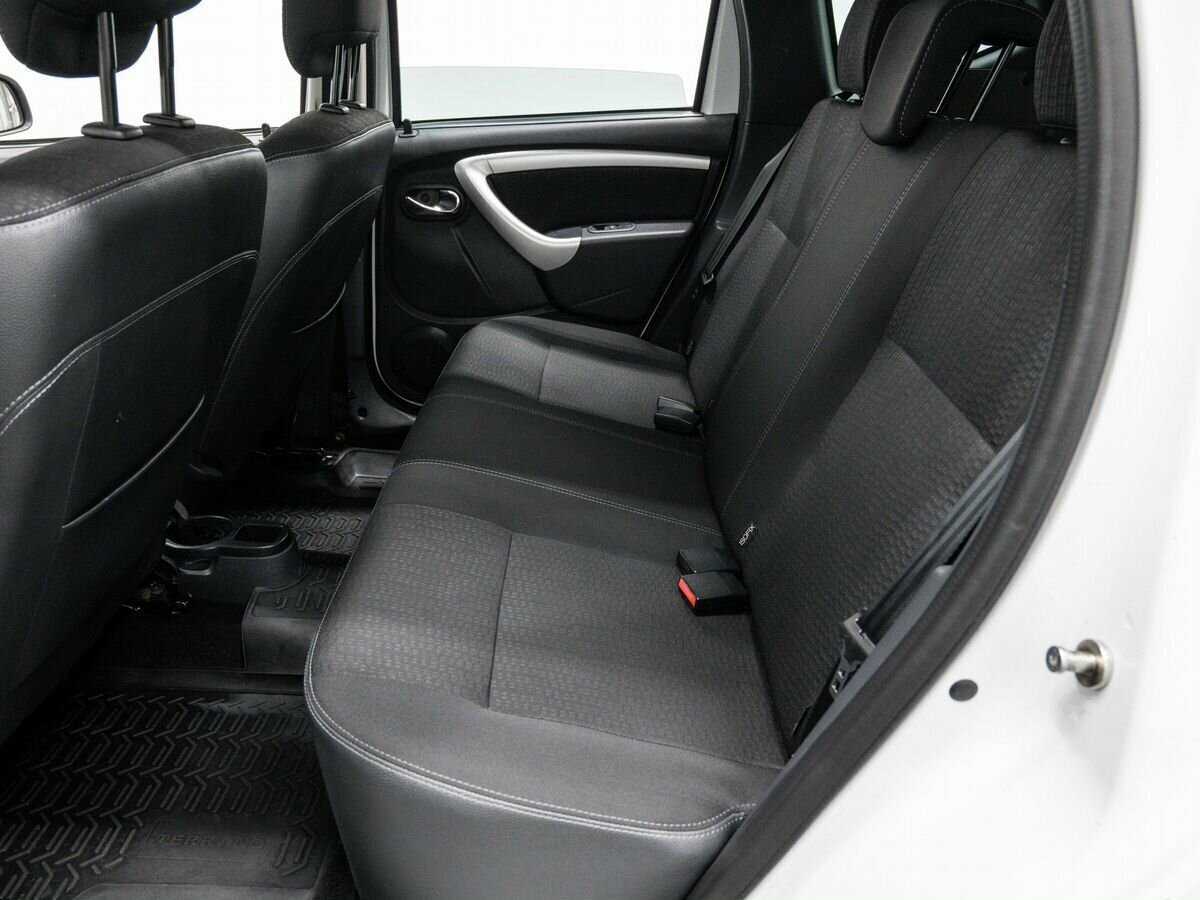 Ниссан Террано б/у, 2015, Автоматическая. Фото: #12