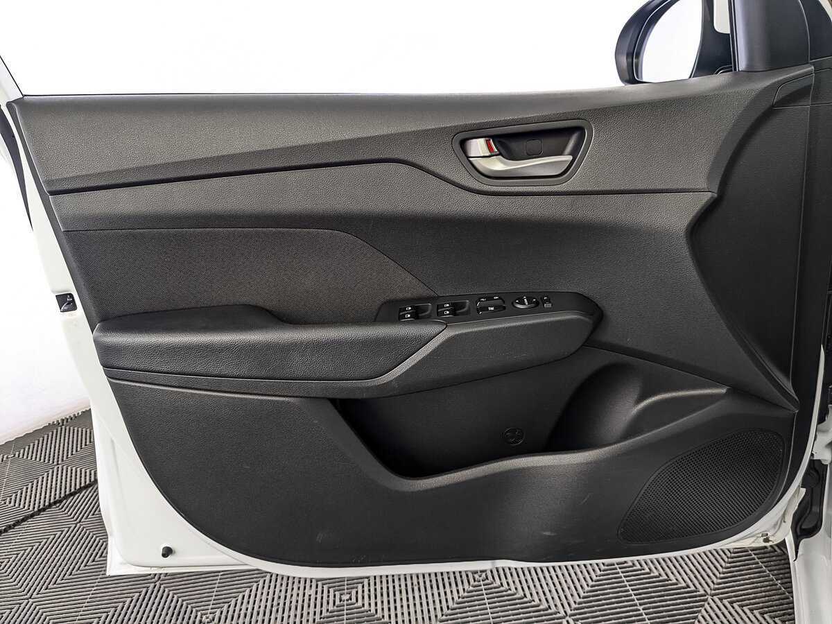 Хендай Солярис б/у, 2017, Автоматическая. Фото: #18