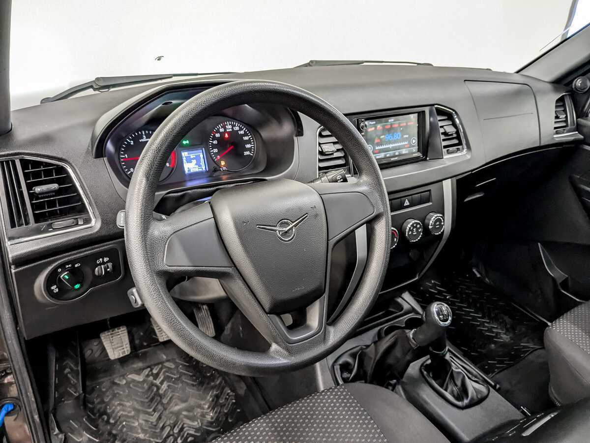 УАЗ Патриот б/у, 2018, Механическая. Фото: #15