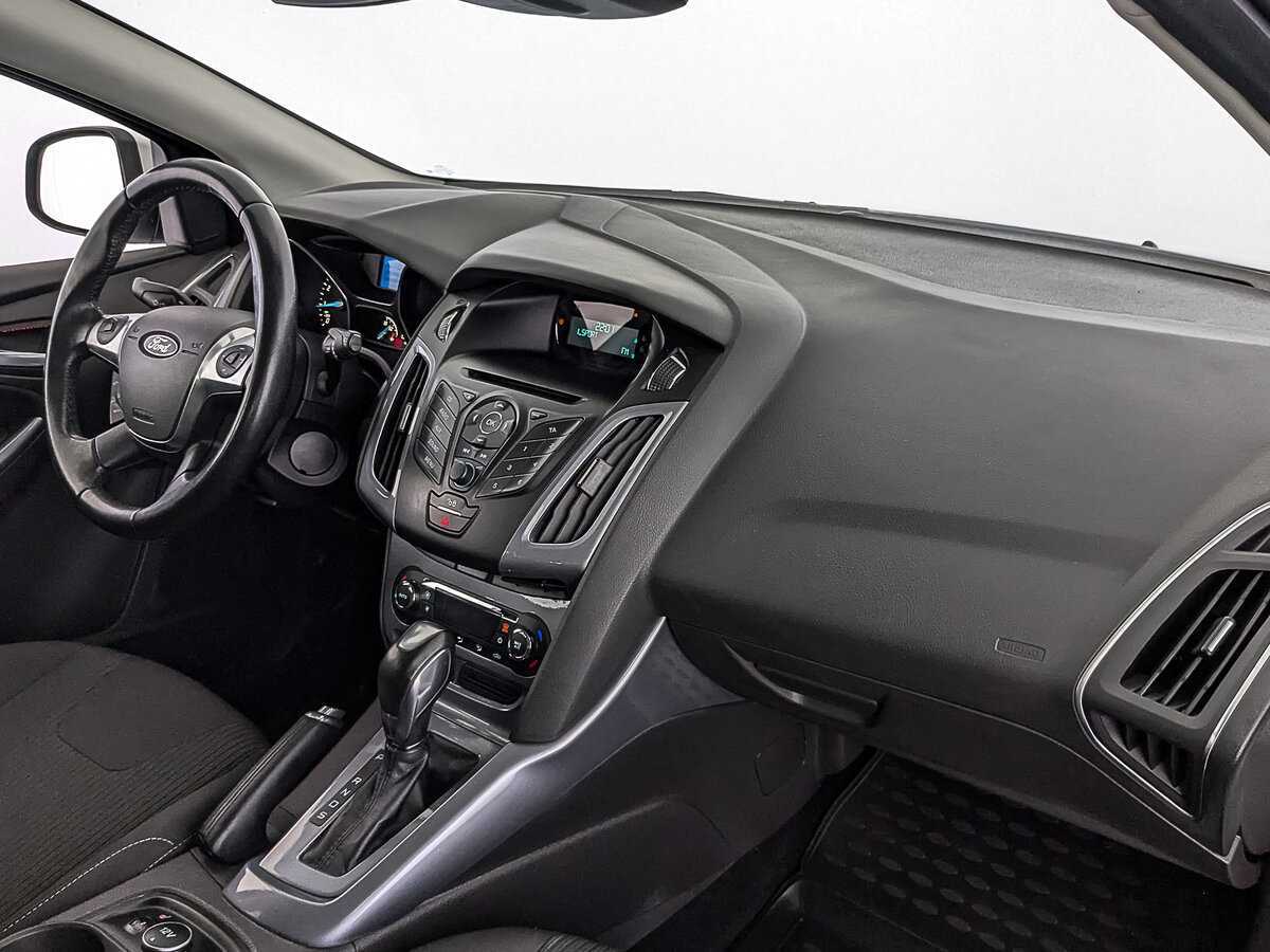 Форд Фокус б/у, 2014, Роботизированная. Фото: #12