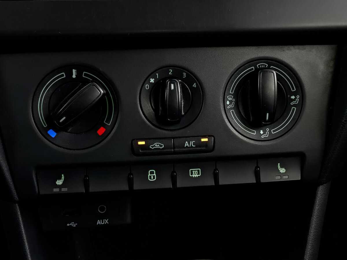 Шкода Рапид б/у, 2017, Механическая. Фото: #19