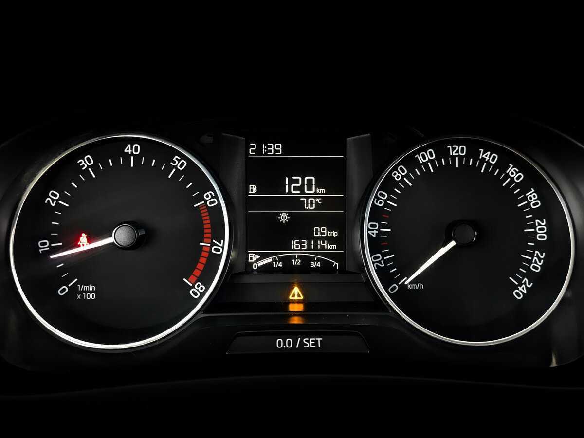 Шкода Рапид б/у, 2017, Механическая. Фото: #12