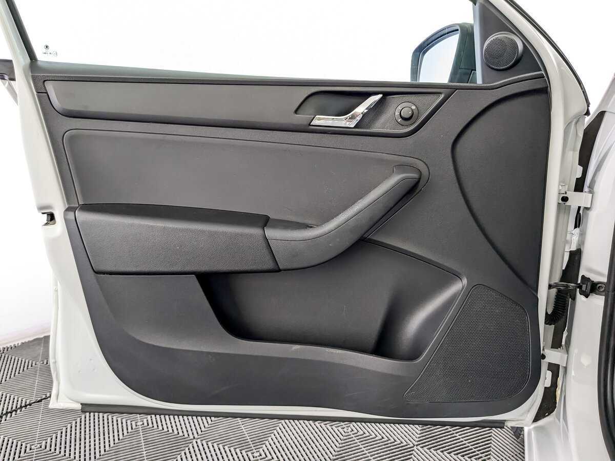 Шкода Рапид б/у, 2017, Механическая. Фото: #18