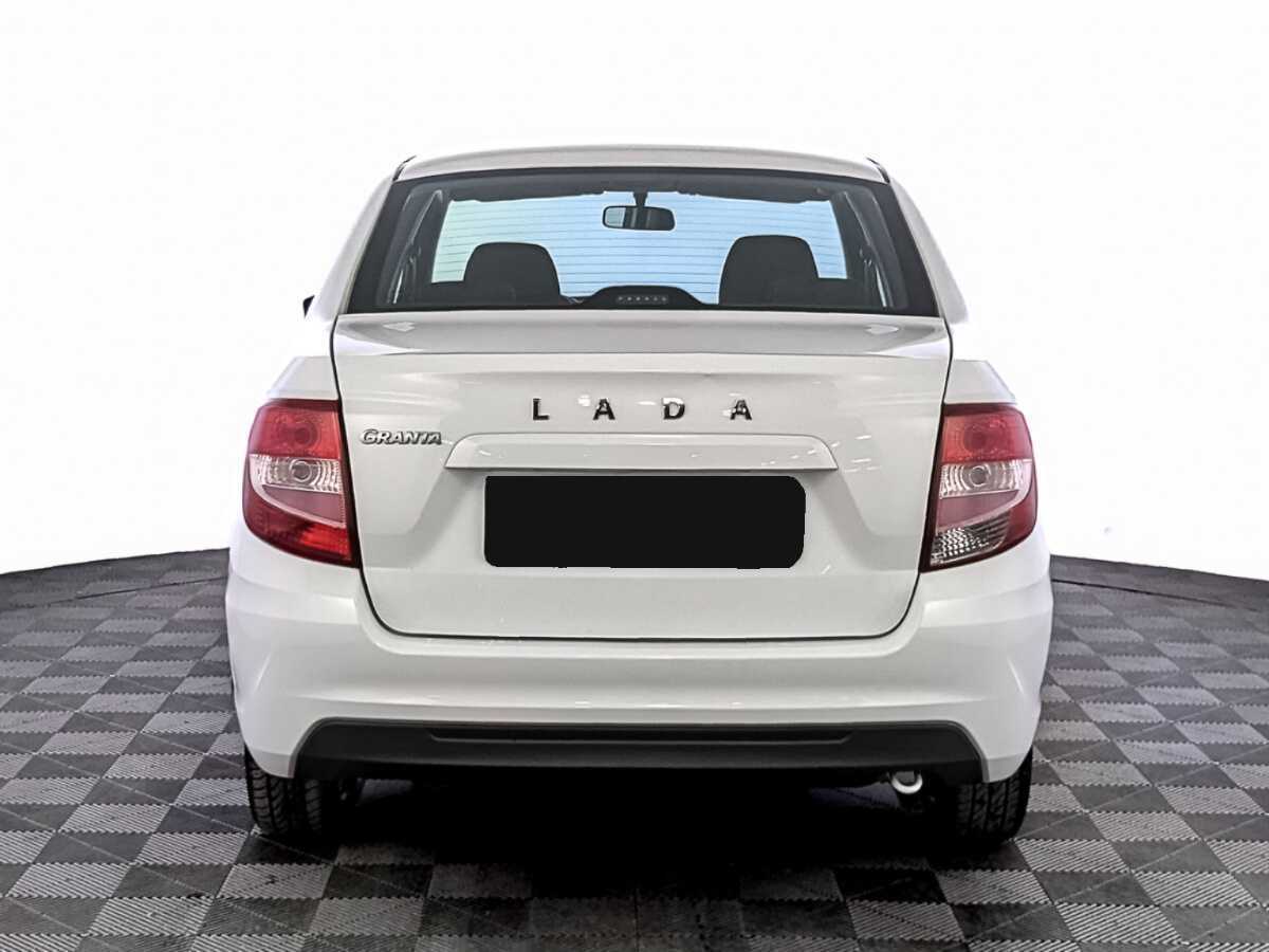 Лада (ВАЗ) Гранта б/у, 2022, Механическая. Фото: #5