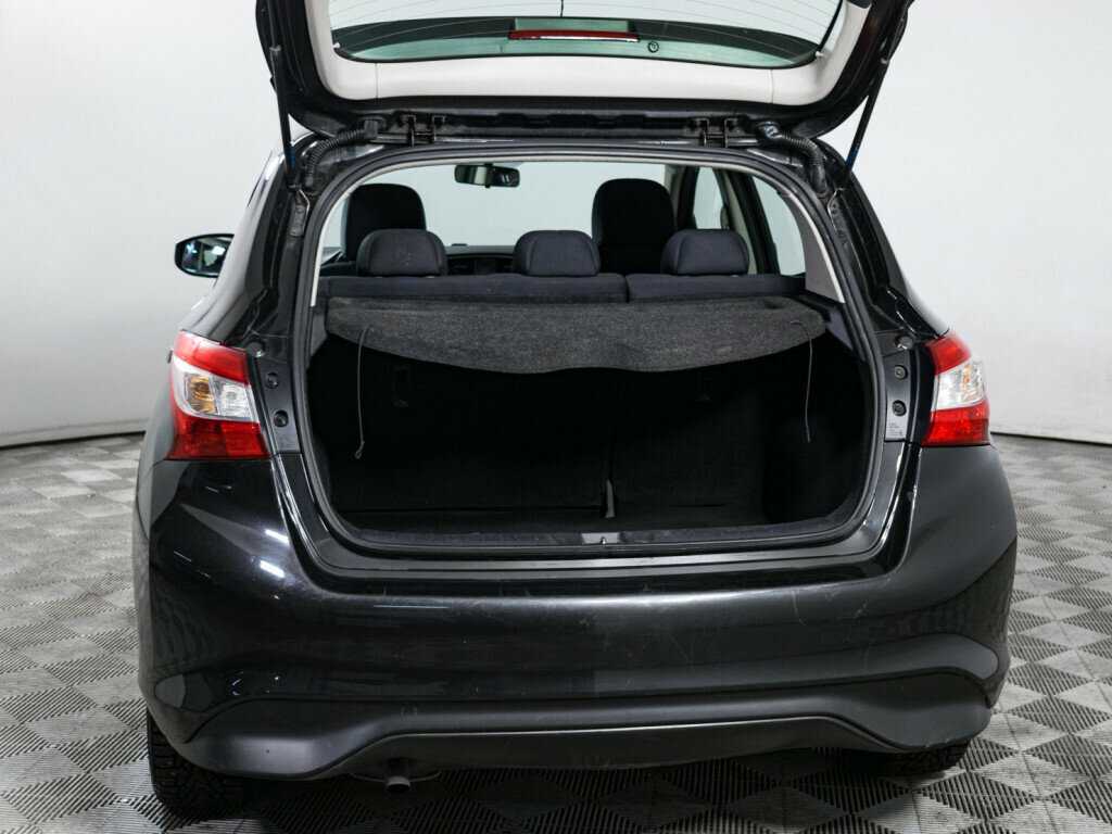 Ниссан Тиида б/у, 2015, Вариатор. Фото: #6