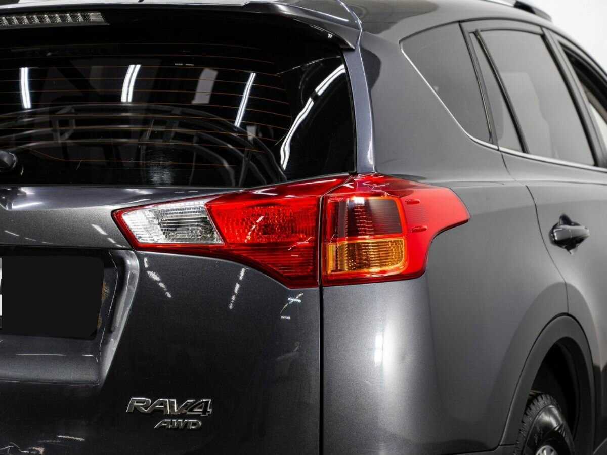 Тойота Рав4 б/у, 2013, Автоматическая. Фото: #6