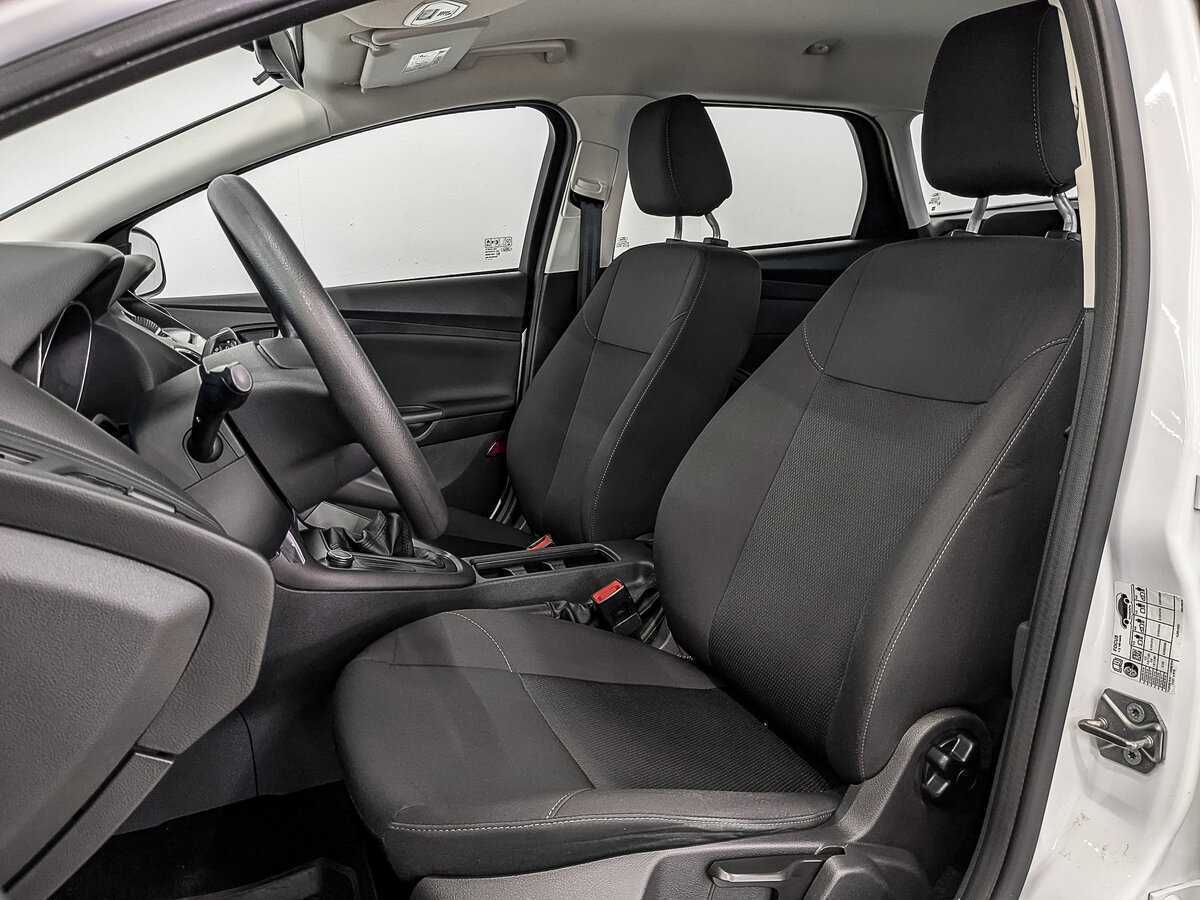 Форд Фокус б/у, 2017, Механическая. Фото: #17