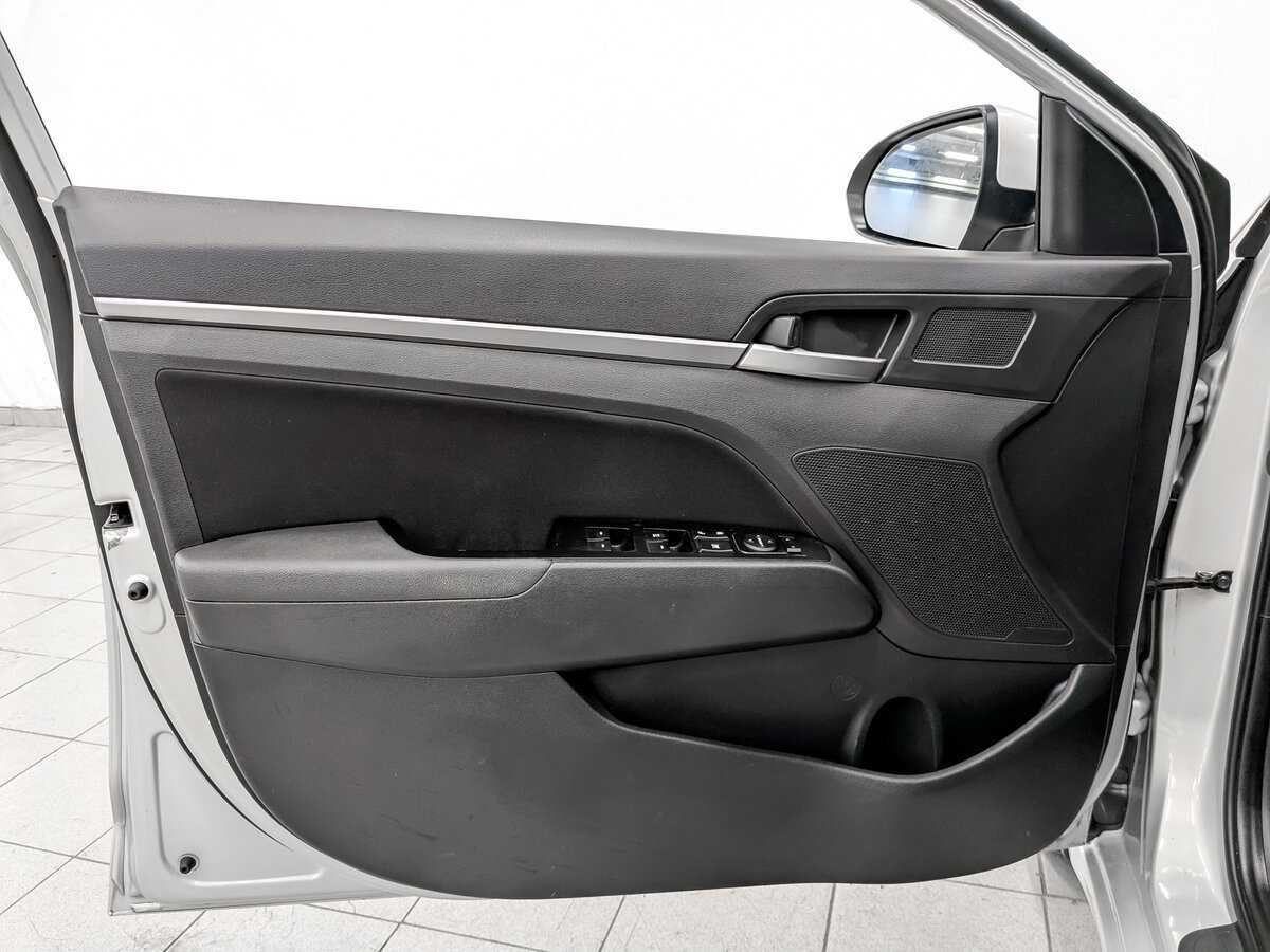 Хендай Елантра б/у, 2017, Автоматическая. Фото: #16