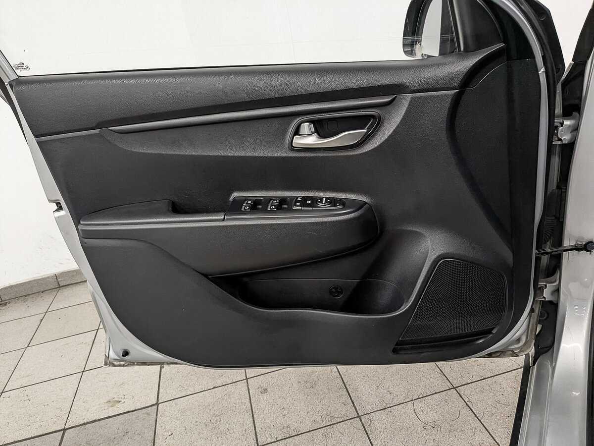 Киа Рио б/у, 2020, Автоматическая. Фото: #16