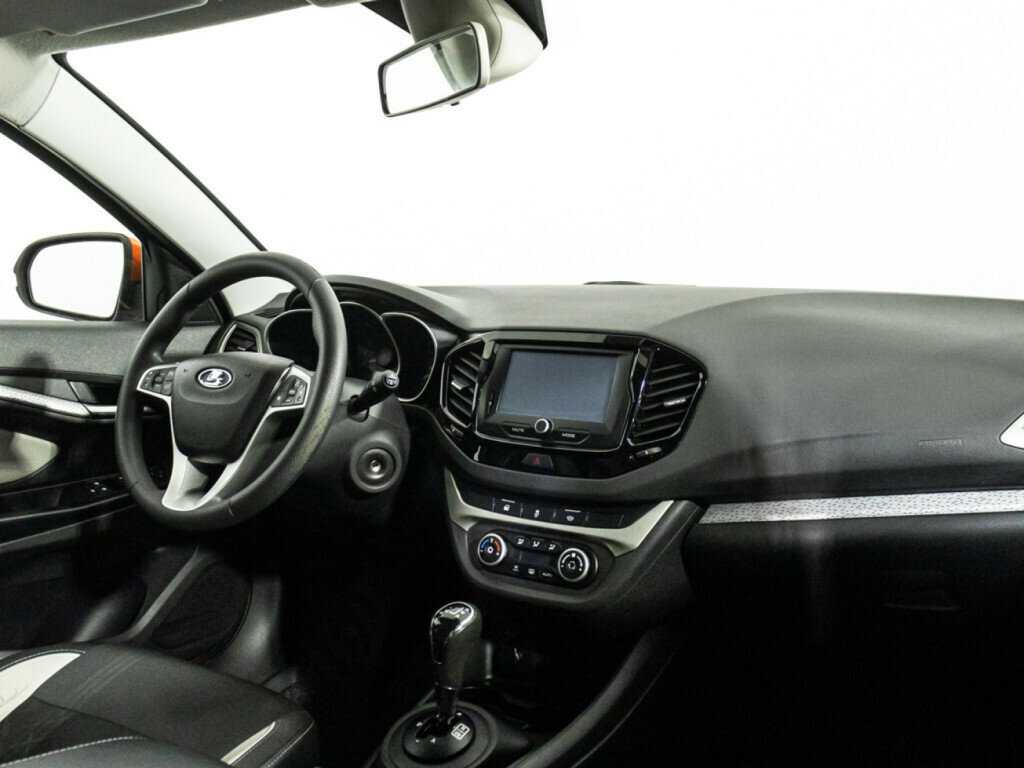 Лада (ВАЗ) Веста б/у, 2018, Роботизированная. Фото: #8