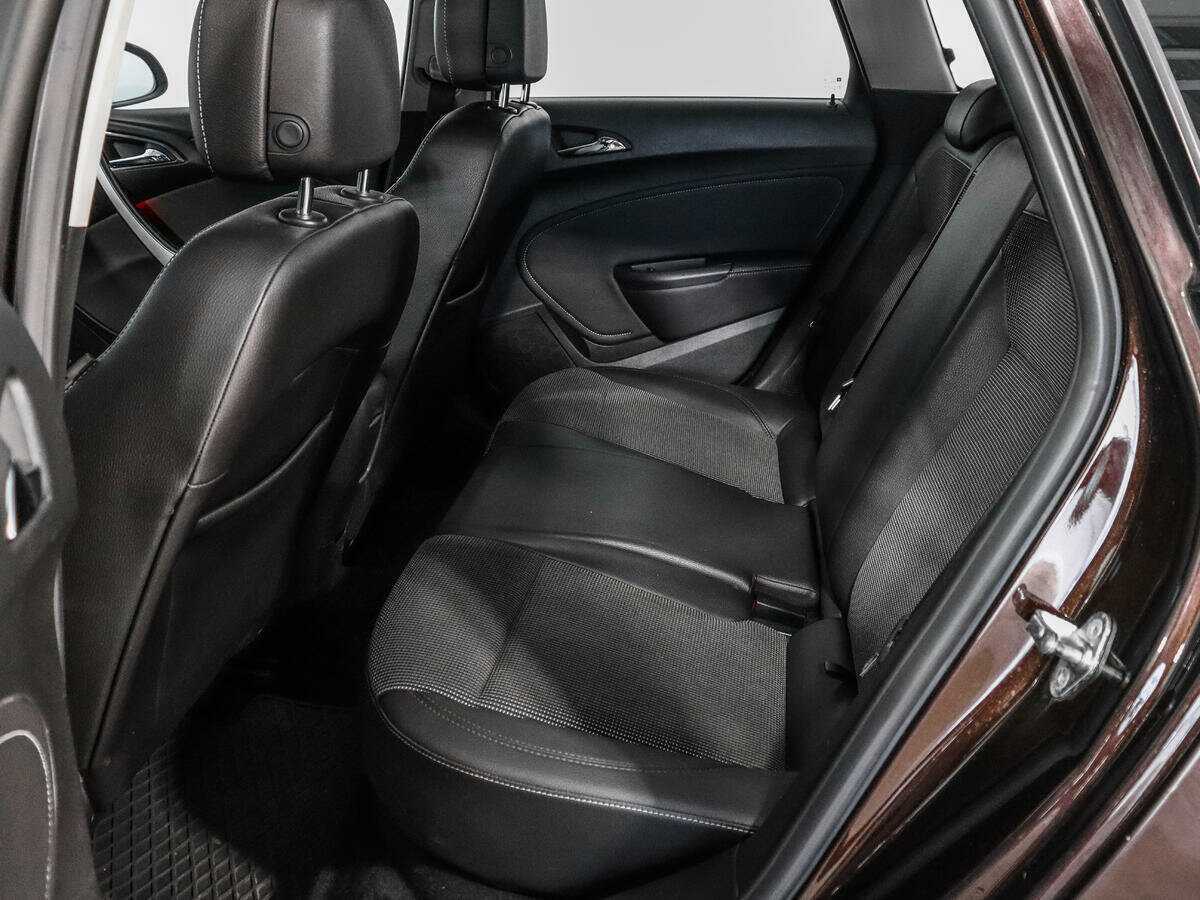 Опель Астра б/у, 2013, Автоматическая. Фото: #9