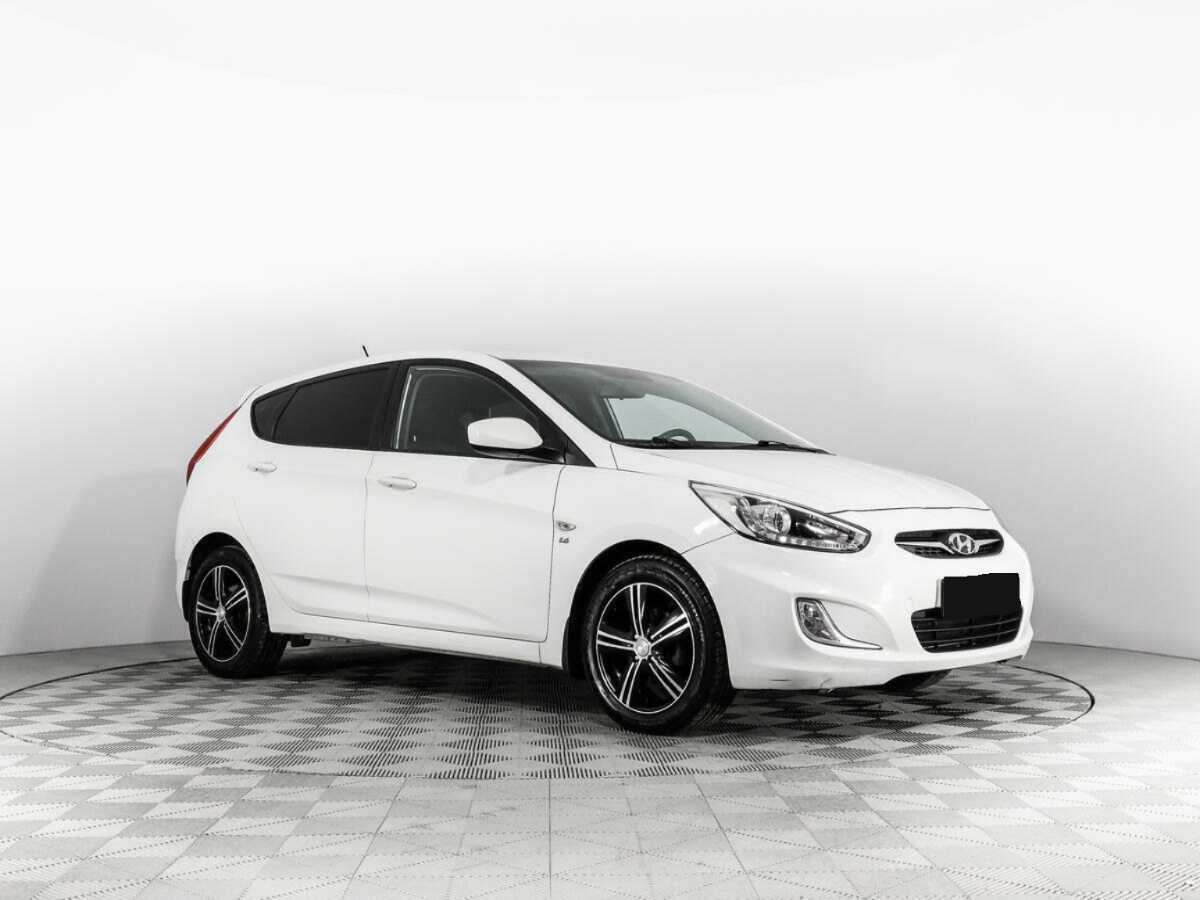 Хендай Солярис б/у, 2014, Автоматическая. Фото: #2