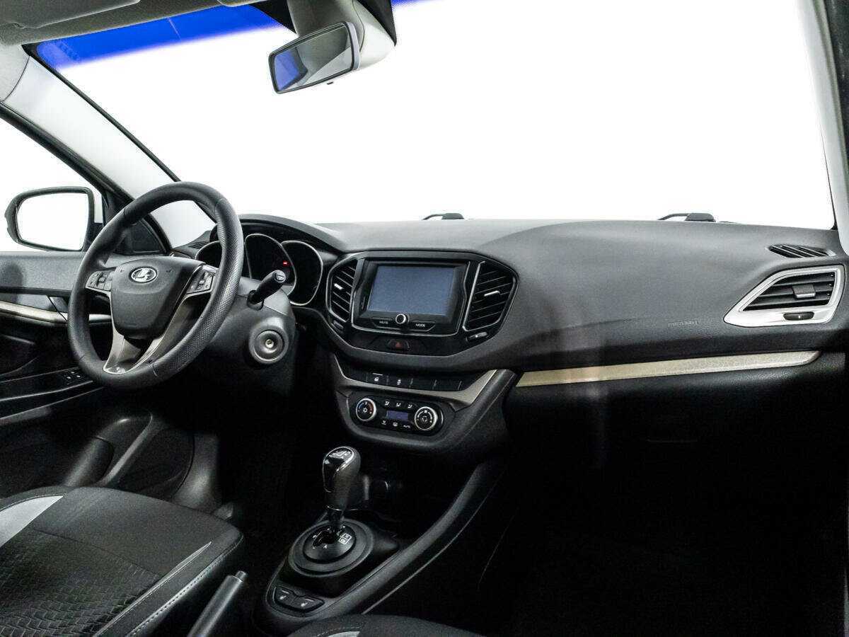 Лада (ВАЗ) Веста б/у, 2017, Роботизированная. Фото: #8