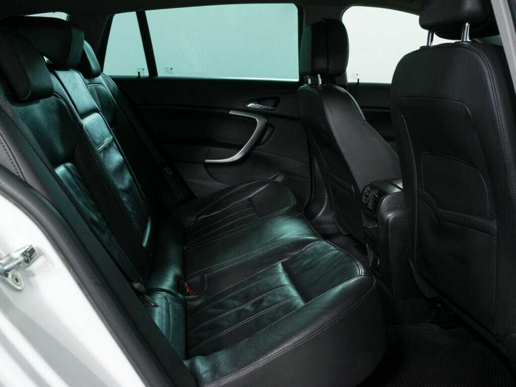 Опель Инсигния б/у, 2014, Автоматическая. Фото: #7