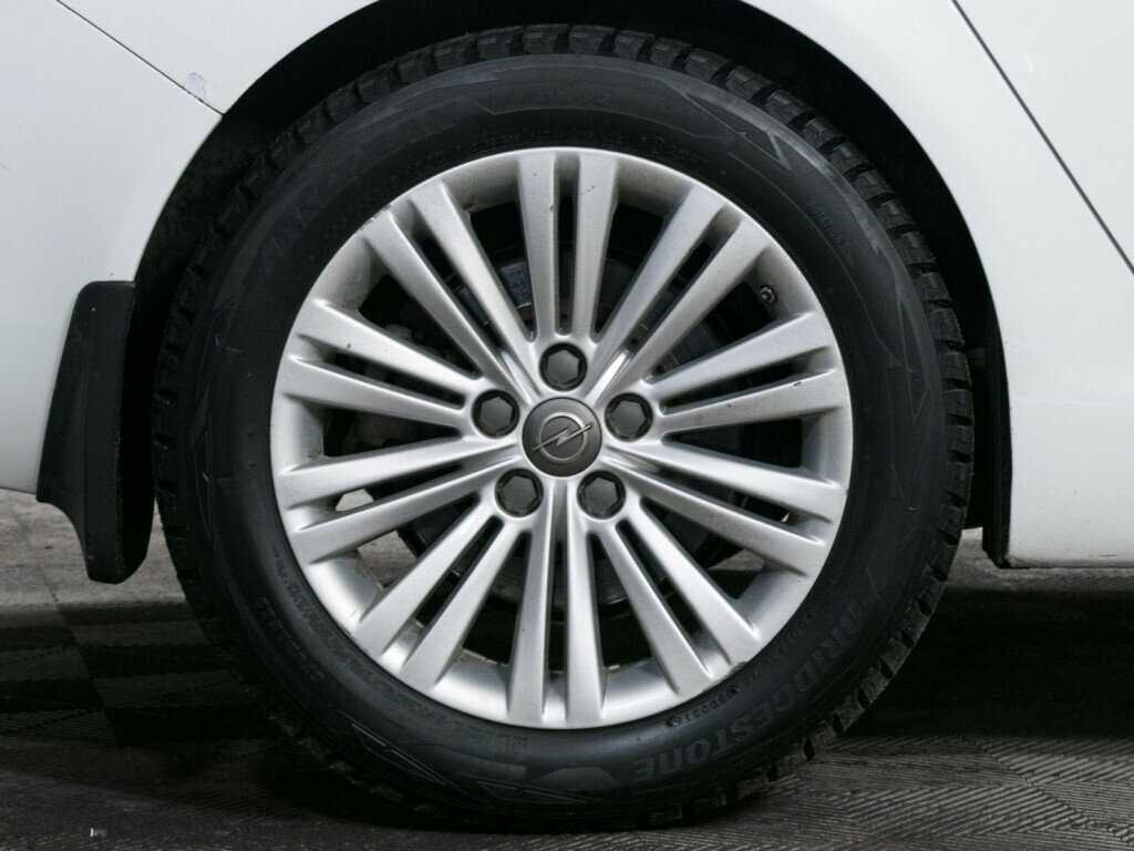 Опель Инсигния б/у, 2014, Автоматическая. Фото: #10