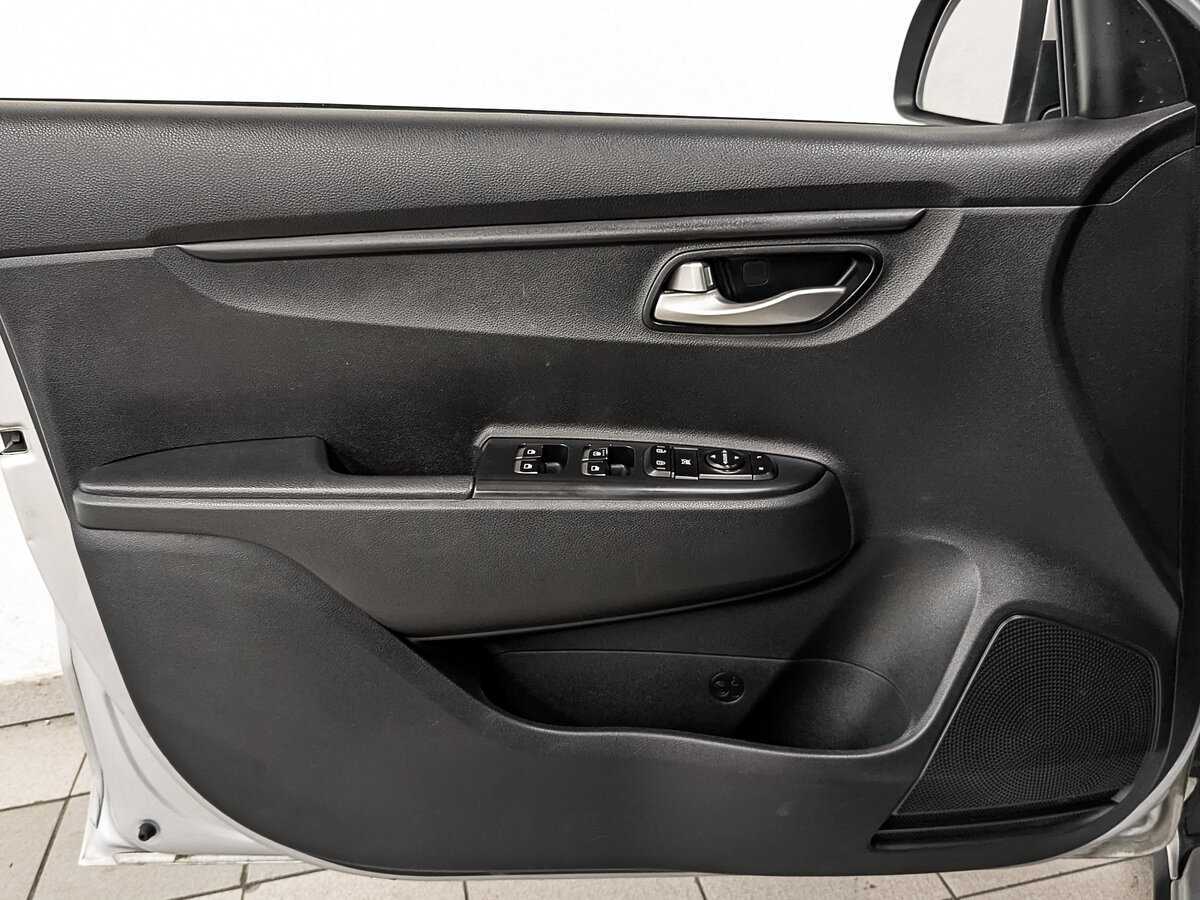 Киа Рио б/у, 2020, Автоматическая. Фото: #18