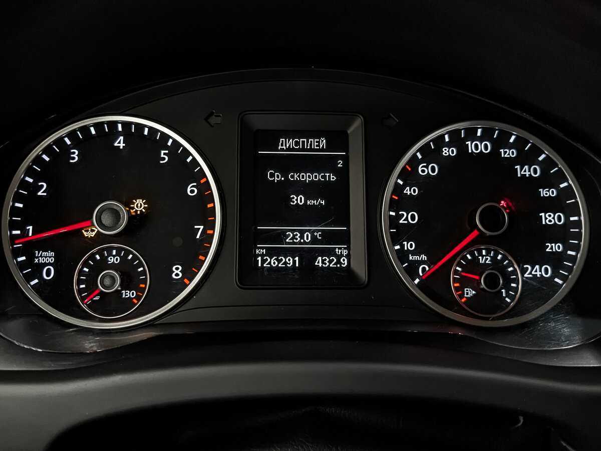 Фольксваген Тигуан б/у, 2013, Автоматическая. Фото: #13