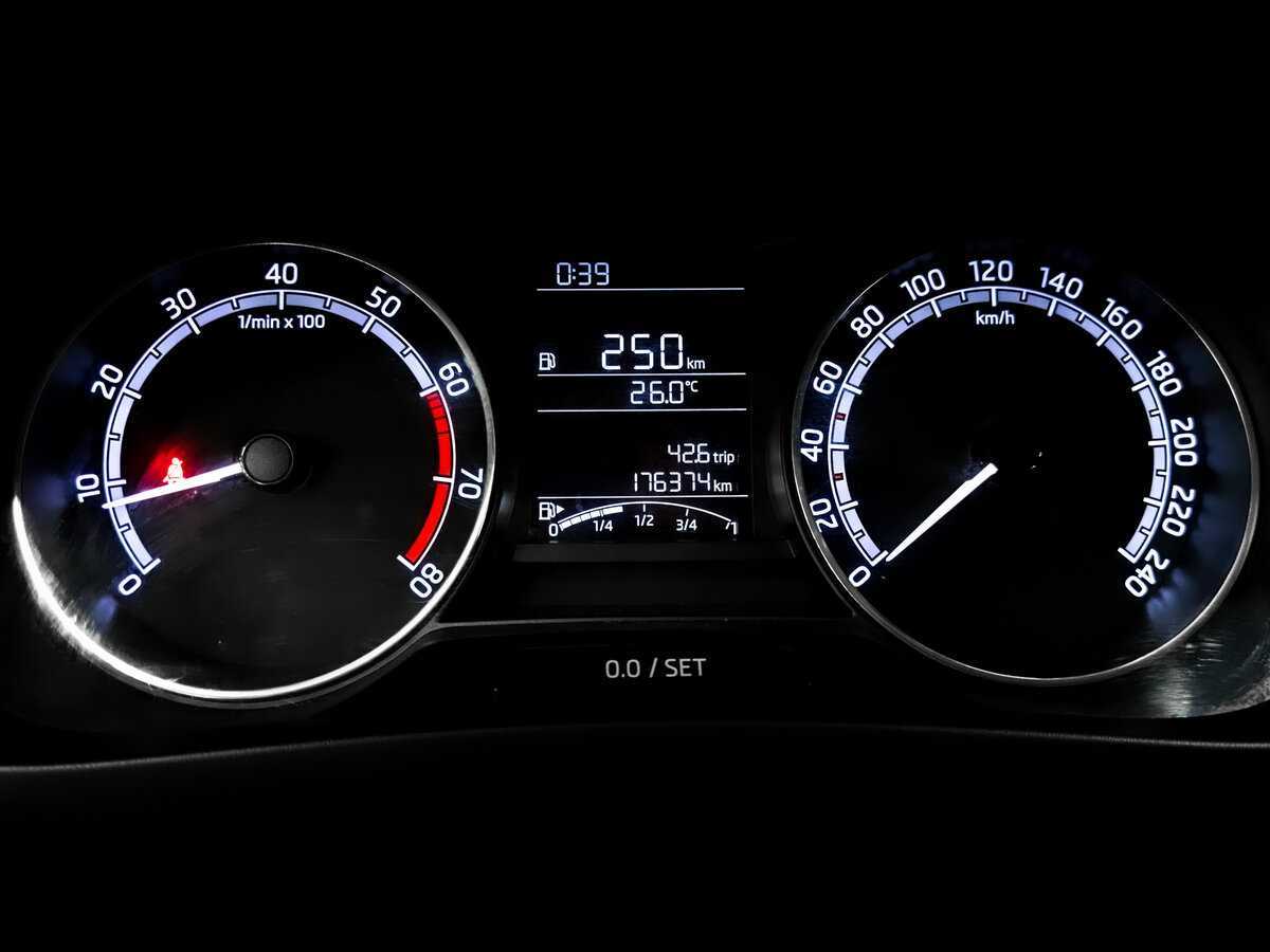 Шкода Рапид б/у, 2017, Механическая. Фото: #12