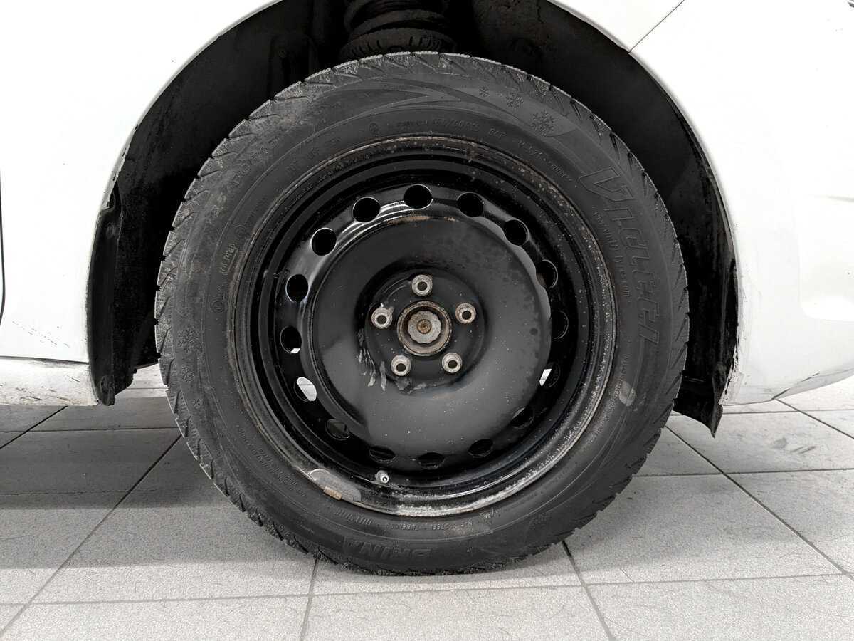 Шкода Рапид б/у, 2017, Механическая. Фото: #17